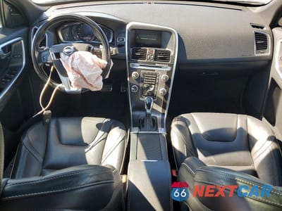 Zdjęcie 8 z 13 samochodu: 2015 VOLVO XC60 T6 R-DESIGN PREMIER VIN:YV4902RP7F2637643 - miniatura