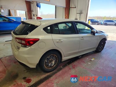 Trzecie zdjęcie samochodu z tyłu: 2019 SUBARU IMPREZA SPORT VIN:4S3GTAJ65K3703271 - miniatura