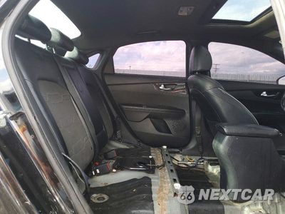 Zdjęcie 10 z 12 samochodu: 2020 KIA FORTE GT LINE VIN:3KPF34AD2LE255934 - miniatura