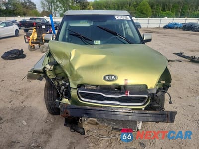 Piąte zdjęcie samochodu w środku: 2013 KIA SOUL BASE VIN:KNDJT2A57D7618883 - miniatura