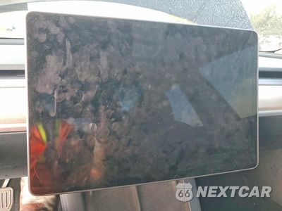 Zdjęcie 9 z 12 samochodu: 2023 TESLA MODEL 3 VIN:5YJ3E1EA4PF426162 - miniatura