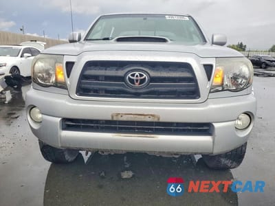 Piąte zdjęcie samochodu w środku: 2006 TOYOTA TACOMA PRERUNNER V6 VIN:5TEJU62N46Z156670 - miniatura