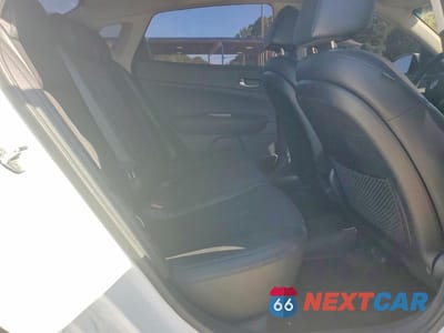 Zdjęcie 10 z 13 samochodu: 2019 KIA OPTIMA S VIN:5XXGT4L34KG302461 - miniatura