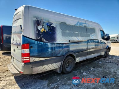 Trzecie zdjęcie samochodu z tyłu: 2016 MERCEDES-BENZ SPRINTER 3500 VIN:WD3PF1CD6GP198788 - miniatura