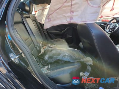 Zdjęcie 10 z 11 samochodu: 2019 VOLKSWAGEN JETTA GLI VIN:3VW6T7BU8KM194221 - miniatura