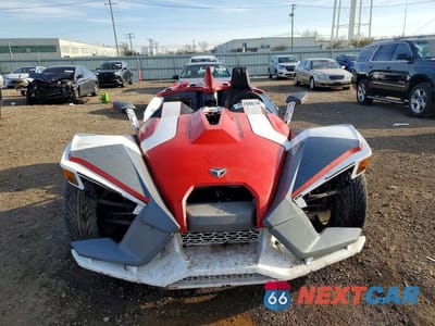 Drugie zdjęcie samochodu z przodu: 2016 POLARIS SLINGSHOT SL VIN:57XAAPFA1G5111817 - miniatura
