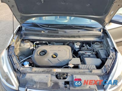 Zdjęcie 11 z 11 samochodu: 2012 KIA SOUL + VIN:KNDJT2A69C7401830 - miniatura