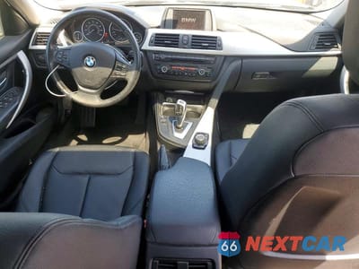 Zdjęcie 8 z 12 samochodu: 2013 BMW 320 I XDRIVE VIN:WBA3C3C55DF978782 - miniatura