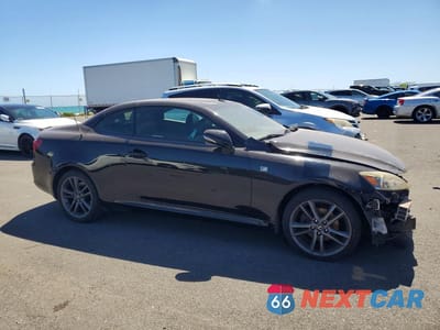 Czwarte zdjęcie samochodu z boku: 2014 LEXUS IS 250 VIN:JTHFF2C28E2531023 - miniatura
