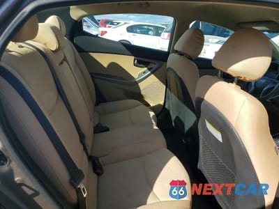 Zdjęcie 10 z 11 samochodu: 2013 HYUNDAI ELANTRA GLS VIN:5NPDH4AE9DH395767 - miniatura