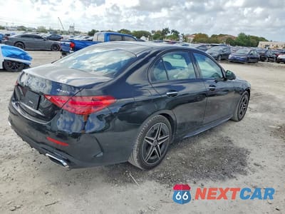 Trzecie zdjęcie samochodu z tyłu: 2025 MERCEDES-BENZ C 300 4MATIC VIN:W1KAF4HB9SR281719 - miniatura