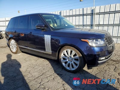 Czwarte zdjęcie samochodu z boku: 2015 LAND ROVER RANGE ROVER SUPERCHARGED VIN:SALGS2TF9FA232063 - miniatura