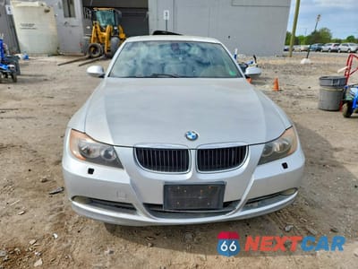 Piąte zdjęcie samochodu w środku: 2006 BMW 325 I VIN:WBAVB13556PT24328 - miniatura