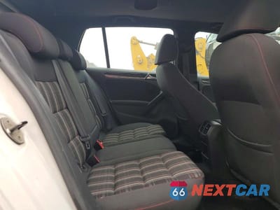 Zdjęcie 10 z 12 samochodu: 2010 VOLKSWAGEN GTI VIN:WVWHD7AJXAW151885 - miniatura