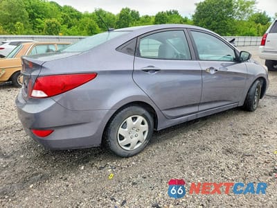 Trzecie zdjęcie samochodu z tyłu: 2017 HYUNDAI ACCENT SE VIN:KMHCT4AE6HU283283 - miniatura