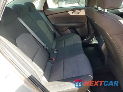 Zdjęcie 10 z 13 samochodu: 2024 KIA FORTE LXS VIN:3KPF24ADXRE721833 - miniatura