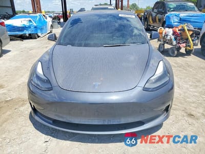 Piąte zdjęcie samochodu w środku: 2022 TESLA MODEL 3 VIN:5YJ3E1EB7NF323016 - miniatura