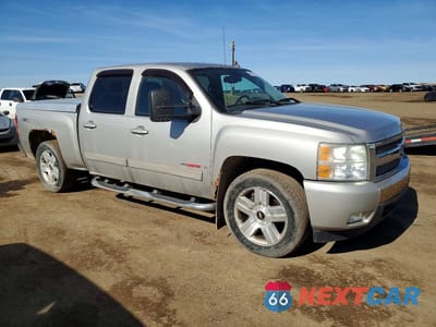 Czwarte zdjęcie samochodu z boku: 2008 CHEV SILVERADO K1500 VIN:2GCEK13Y481262367 - miniatura