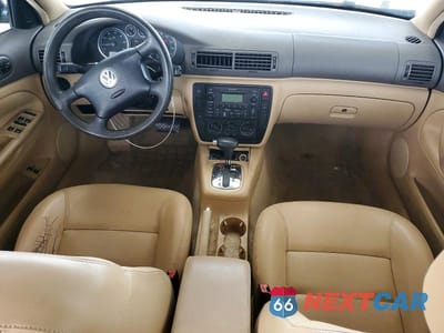 Zdjęcie 8 z 12 samochodu: 2004 VOLKSWAGEN PASSAT GLS VIN:WVWVD63B04E265679 - miniatura