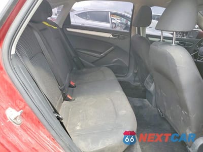 Zdjęcie 10 z 12 samochodu: 2018 VOLKSWAGEN PASSAT VIN:1VWAA7A39JC023728 - miniatura