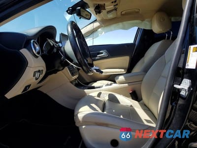 Zdjęcie 7 z 13 samochodu: 2016 MERCEDES-BENZ GLA 250 VIN:WDCTG4EB0GJ270841 - miniatura