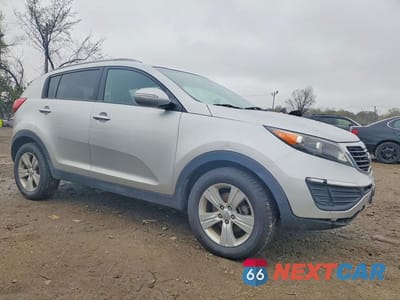 Czwarte zdjęcie samochodu z boku: 2012 KIA SPORTAGE LX VIN:KNDPB3A23C7235613 - miniatura