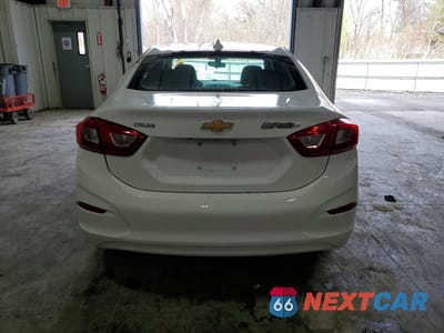 Zdjęcie 6 z 13 samochodu: 2017 CHEVROLET CRUZE LT VIN:1G1BE5SM2H7276862 - miniatura