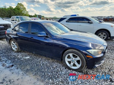Czwarte zdjęcie samochodu z boku: 2014 BMW 320 I VIN:WBA3B1G52ENS78064 - miniatura