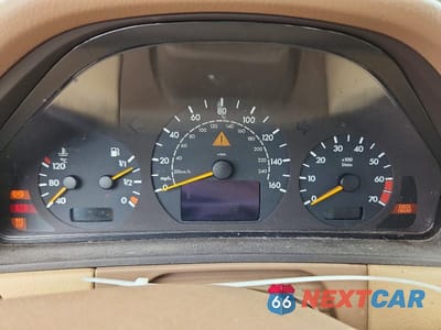 Zdjęcie 9 z 12 samochodu: 2000 MERCEDES-BENZ E 320 4MATIC VIN:WDBJF82J3YX039044 - miniatura