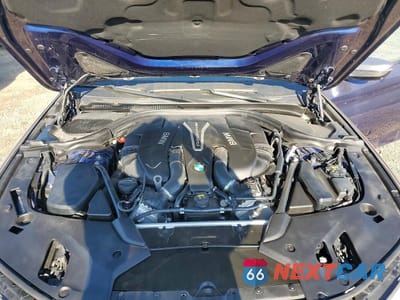 Zdjęcie 11 z 12 samochodu: 2018 BMW M550XI VIN:WBAJB9C5XJG464364 - miniatura