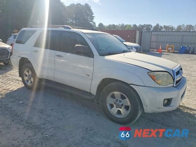 Czwarte zdjęcie samochodu z boku: 2008 TOYOTA 4RUNNER SR5 VIN:JTEZU14R28K004637 - miniatura
