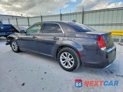 Drugie zdjęcie samochodu z przodu: 2015 CHRYSLER 300 LIMITED VIN:2C3CCAAG0FH749279 - miniatura