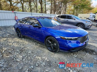 Czwarte zdjęcie samochodu z boku: 2024 HONDA ACCORD HYBRID SPORT-L VIN:1HGCY2F77RA047394 - miniatura