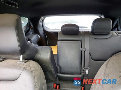 Zdjęcie 10 z 13 samochodu: 2024 JEEP COMPASS LATITUDE VIN:3C4NJDBN5RT119438 - miniatura