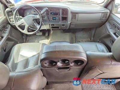 Zdjęcie 8 z 12 samochodu: 2006 CHEVROLET SILVERADO K2500 HEAVY DUTY VIN:1GCHK23D26F267766 - miniatura