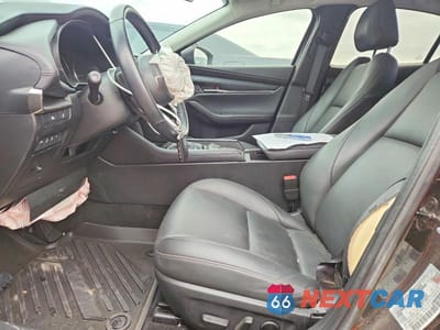 Zdjęcie 7 z 12 samochodu: 2025 MAZDA 3 PREFERRED VIN:3MZBPACM1SM457325 - miniatura