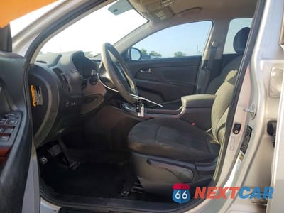 Zdjęcie 7 z 11 samochodu: 2011 KIA SPORTAGE LX VIN:KNDPB3A29B7067393 - miniatura