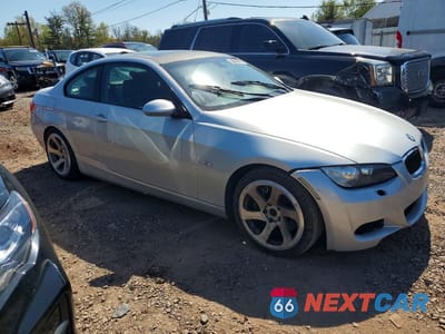 Czwarte zdjęcie samochodu z boku: 2008 BMW 335XI VIN:WBAWC73528E062299 - miniatura