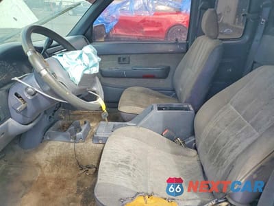 Zdjęcie 7 z 11 samochodu: 1998 TOYOTA TACOMA XTRACAB VIN:4TAVL52N3WZ090456 - miniatura