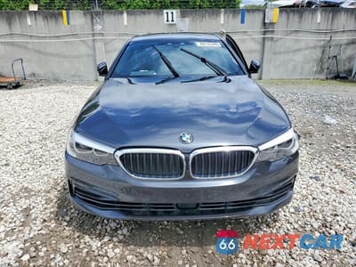 Piąte zdjęcie samochodu w środku: 2020 BMW 530 I VIN:WBAJR3C0XLCD59656 - miniatura
