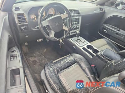 Zdjęcie 8 z 12 samochodu: 2009 DODGE CHALLENGER SE VIN:2B3LJ44V49H504309 - miniatura