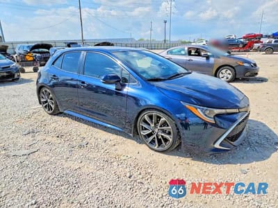 Czwarte zdjęcie samochodu z boku: 2020 TOYOTA COROLLA XSE VIN:JTNA4RBE8L3084251 - miniatura