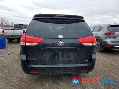 Zdjęcie 6 z 12 samochodu: 2011 TOYOTA SIENNA XLE 8-PASSENGER VIN:5TDYK3DC4BS075951 - miniatura