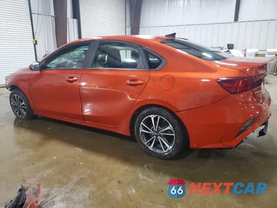 Drugie zdjęcie samochodu z przodu: 2023 KIA FORTE LXS VIN:3KPF24AD2PE511286 - miniatura