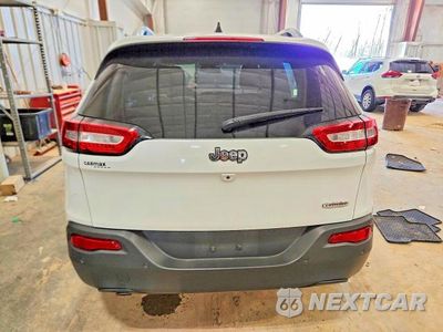 Zdjęcie 6 z 13 samochodu: 2017 JEEP CHEROKEE LATITUDE VIN:1C4PJLCB0HW586234 - miniatura