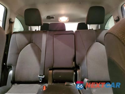 Zdjęcie 10 z 14 samochodu: 2023 TOYOTA HIGHLANDER L VIN:5TDKDRBH6PS516780 - miniatura