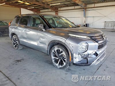 Czwarte zdjęcie samochodu z boku: 2024 MITSUBISHI OUTLANDER SE VIN:JA4J3VA89RZ023860 - miniatura