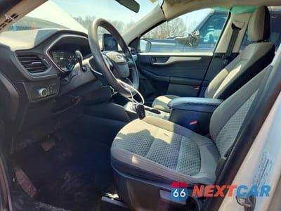 Zdjęcie 7 z 12 samochodu: 2022 FORD ESCAPE SE VIN:1FMCU9G64NUA60570 - miniatura