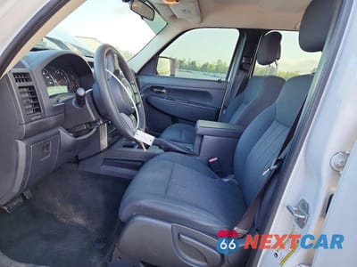 Zdjęcie 7 z 13 samochodu: 2011 JEEP LIBERTY SPORT VIN:1J4PP2GK3BW580464 - miniatura