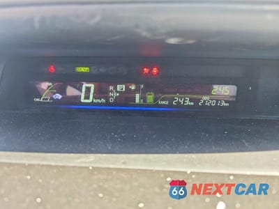 Zdjęcie 9 z 12 samochodu: 2012 TOYOTA PRIUS V TWO VIN:JTDZN3EU2C3173348 - miniatura